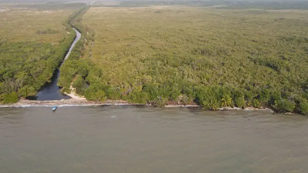Hopkins, Stann Creek,