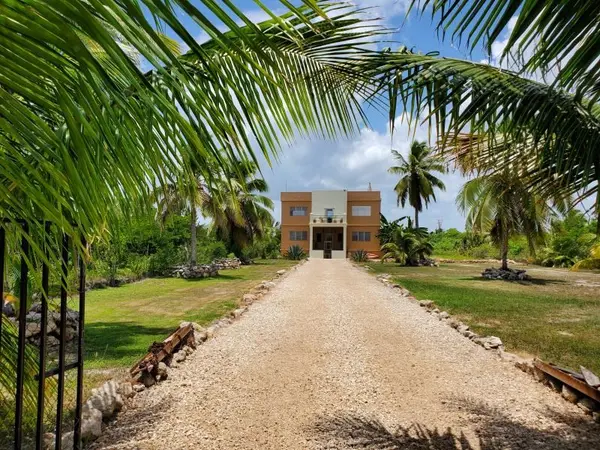 Serenity Rd., Corozal,
