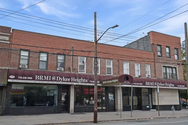7117 13th Ave, Brooklyn, NY 11228