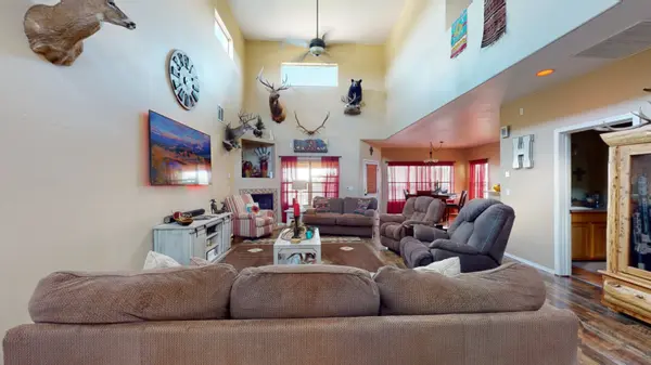6305 N Red Rock Rd, Farmington, NM 87402