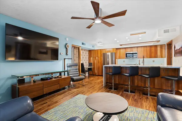 145 N 74th St #130, Mesa, AZ 85207