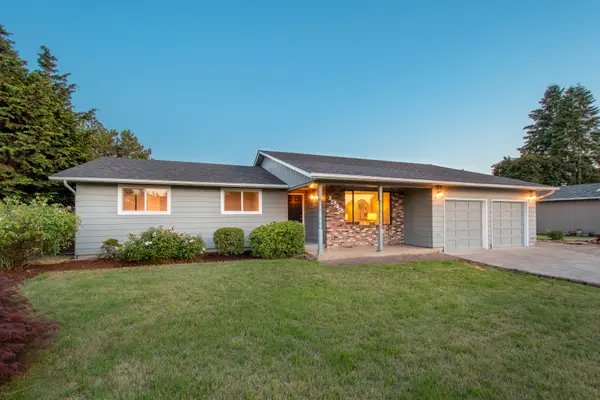 5056 Elizabeth St N, Keizer, OR 97303
