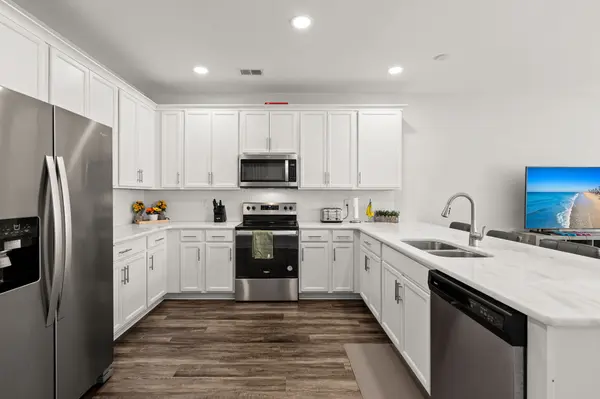 415 Stoneleigh Ln Moncks Corner, SC 29461
