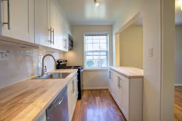 Silver Spring, MD 20910,2207 Washington Ave #102