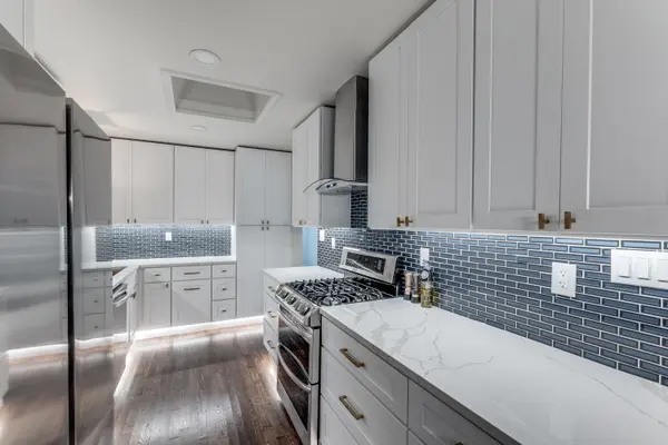 9026 Livenshire Dr Dallas, TX 75238