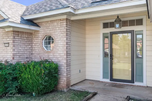6029 Sandalwood Dr, Bossier City, LA 71111