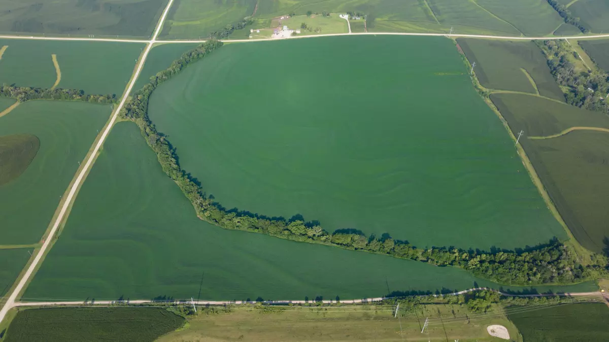 Plattsmouth, NE 68048,42nd St & Mill Rd