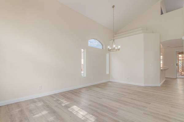 2283 Crooked Creek Ave, Las Vegas, NV 89123