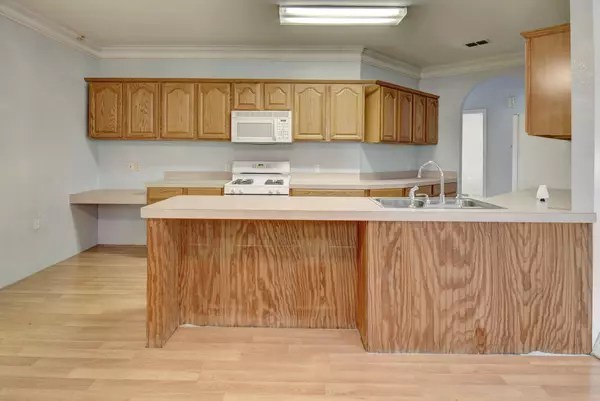 Smithville, TX 78957,103 Turney St