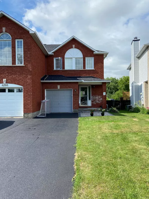 4266 OWL VALLEY DR, Ottawa K1v 1l8,