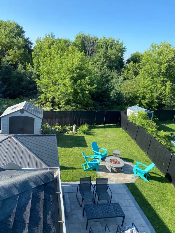 Ottawa K1v 1l8,,4266 OWL VALLEY DR