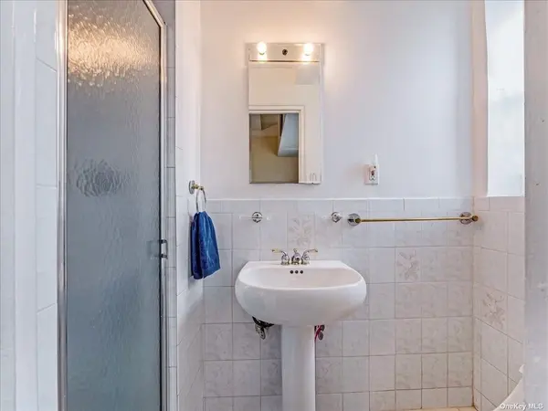 113-14 72Rd Forest Hills #BB, Ny 11375,