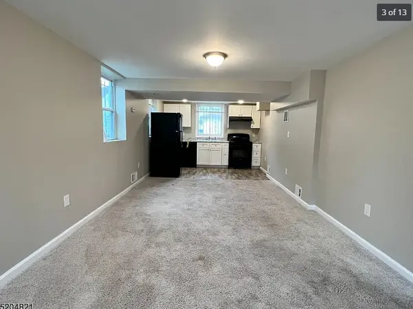 21 Lafayette Pl, Irvington, NJ 07111