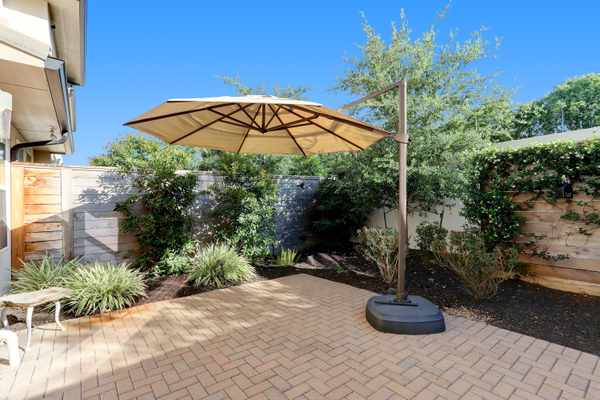 11611 Royal Ivory Xing Houston, TX 77082