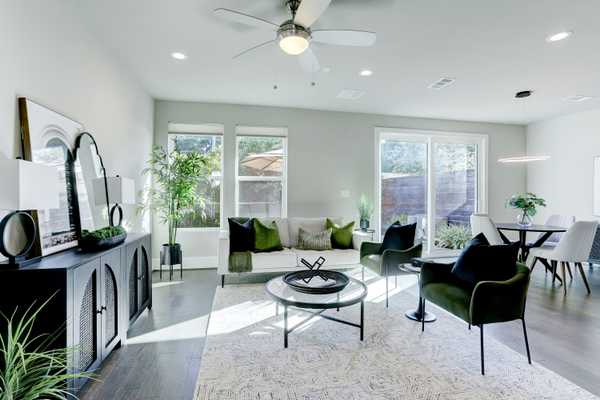 11611 Royal Ivory Xing, Houston, TX 77082