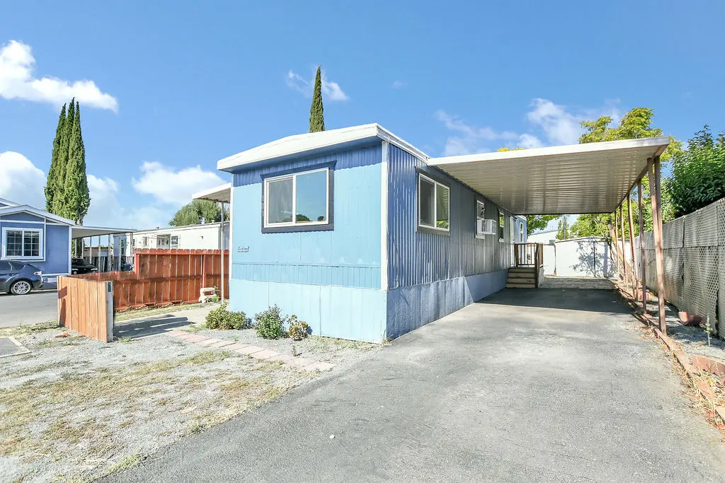 101 La Habra, Pittsburg, CA 94565