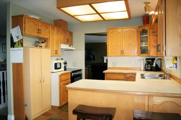 33184 Rose Ave, Mission, BC V2V 4Z5