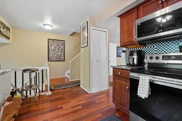 7106 Winter Rose Path  Columbia, Md 21045,