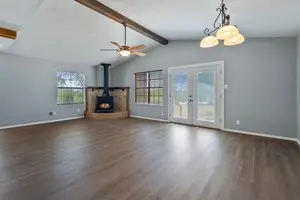 13010 Huber Rd, Seguin, TX 78155