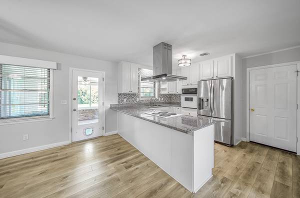 5890 Leesway Blvd Pensacola, FL 32504