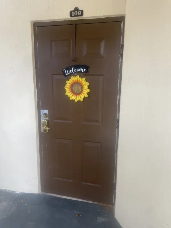 1543 SE 25th St #109, Homestead, FL 33035