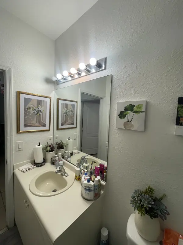 1543 SE 25th St #109, Homestead, FL 33035