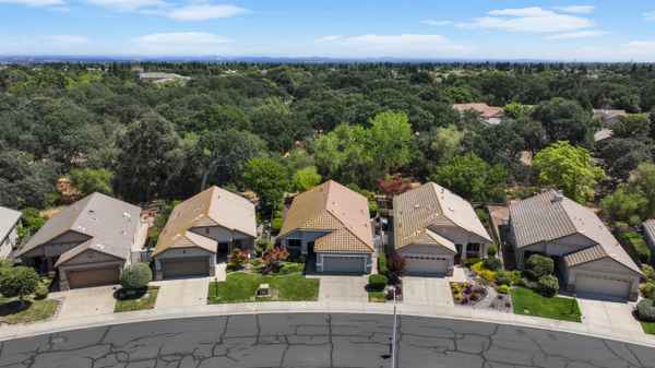 6080 Whisperlodge Way, Roseville, CA 95747