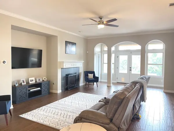 16204 Zagros Way, Austin, TX 78738