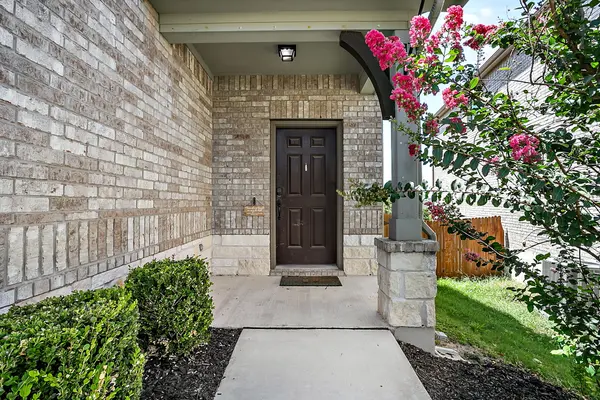 5310 Traviston Dr, Austin, TX 78738
