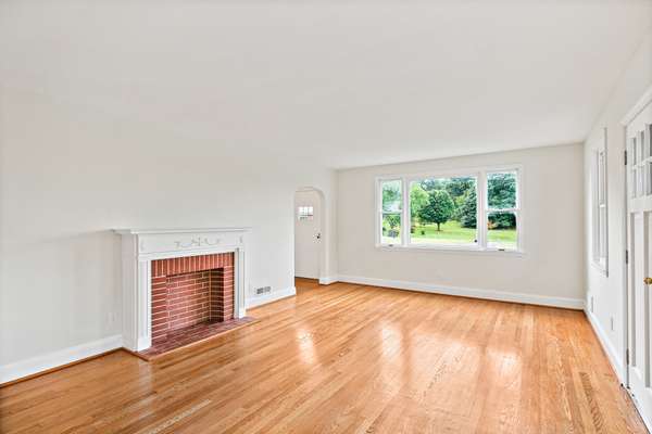4510 Ridge Rd, Nottingham, MD 21236