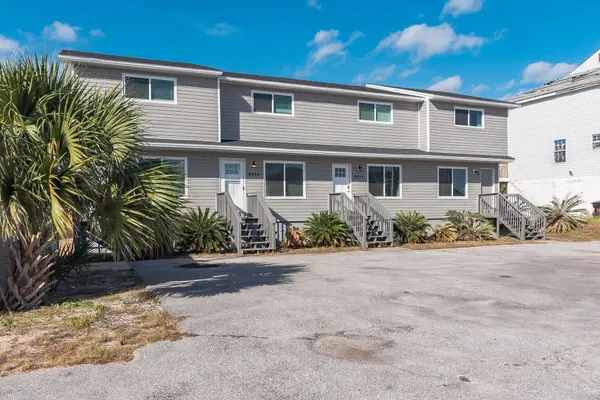 6211 Don Carlos Dr, Pensacola, FL 32507