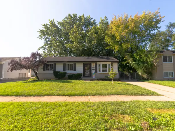 38545 Northampton St, Westland, MI 48186