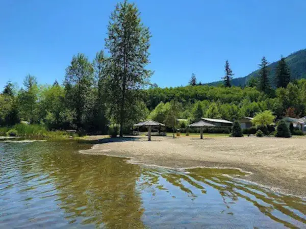 8631 S Shore Rd #6, Cowichan Valley, BC V0R