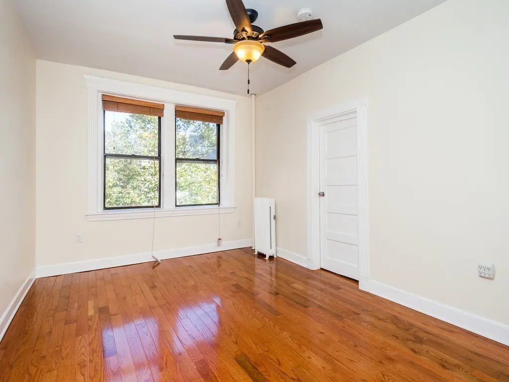 65 Burbank St #17, Boston, MA 02115