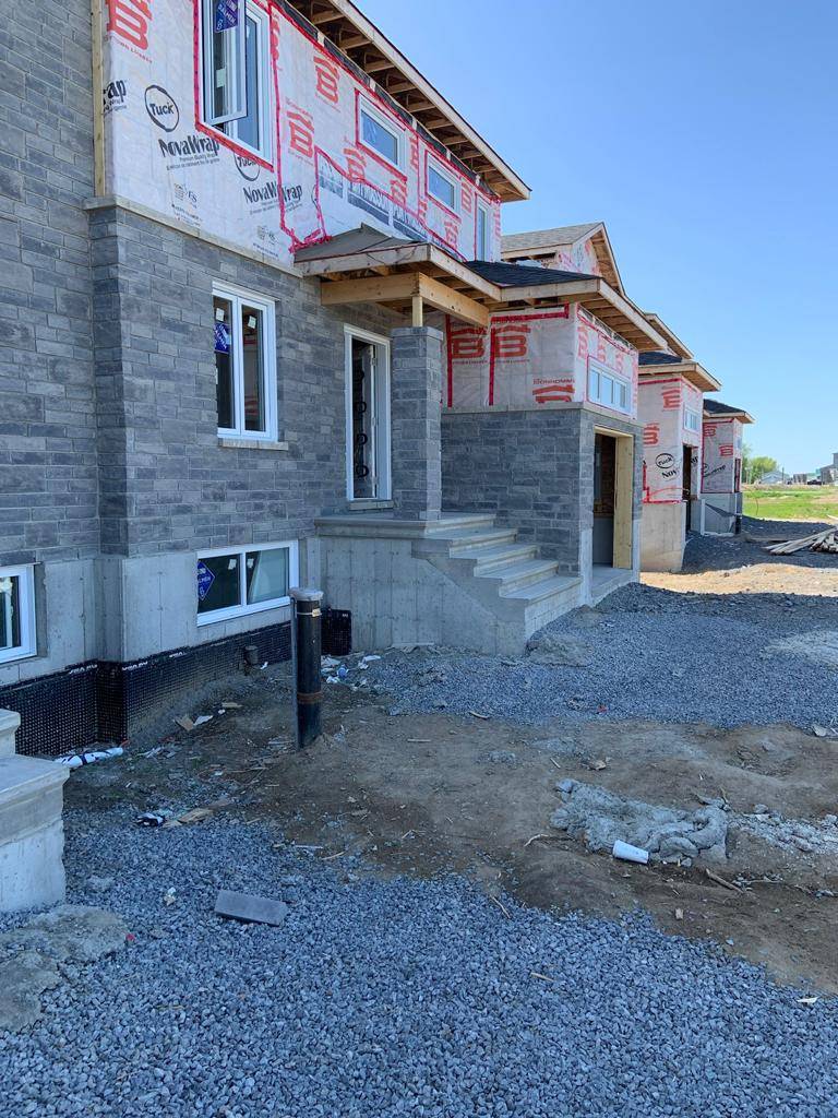 56 HORIZON STREET, St Albert, ON K0A3C0