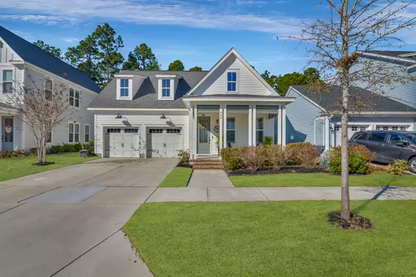 388 Oak Park St, Summerville, SC 29486