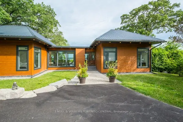 131 Peats Point Rd, Prince Edward, ON K8N 4Z7