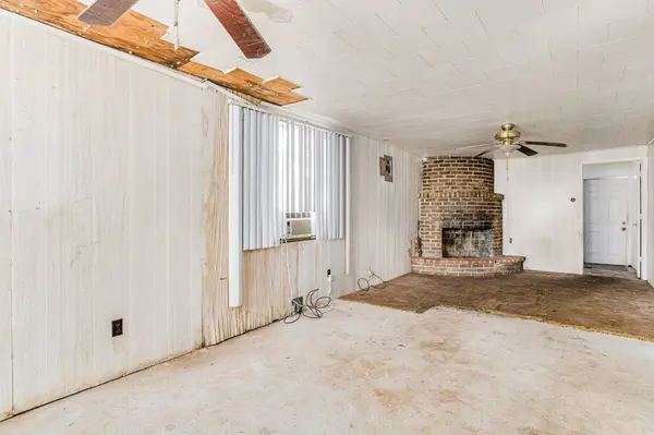 827 W Michigan Ave, Pensacola, FL 32505