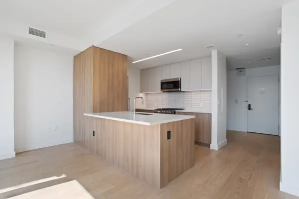 5 Lincoln Ave #1C, Bronx, NY 10454