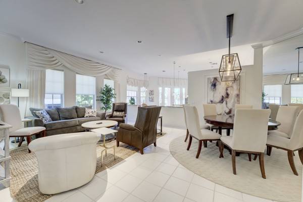 917 Augusta Pointe Dr, Palm Beach Gardens, FL 33418