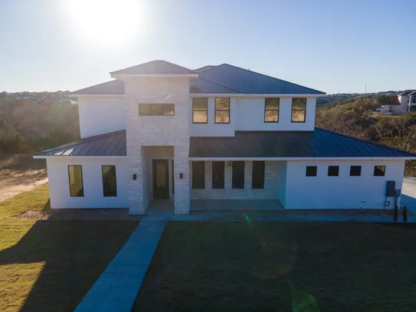 7224 Getaway Dr, Leander, TX 78645