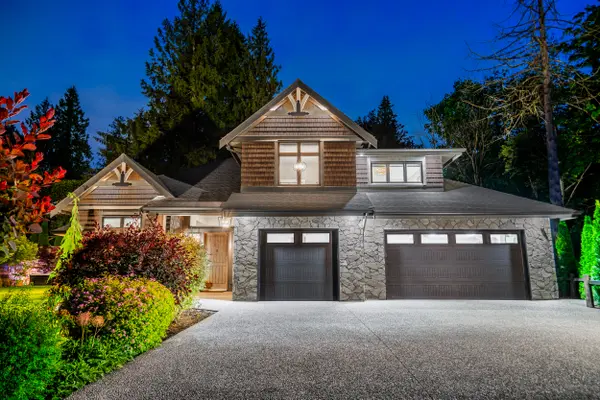 22176 88 Ave #1, Langley, BC V1M 3S8