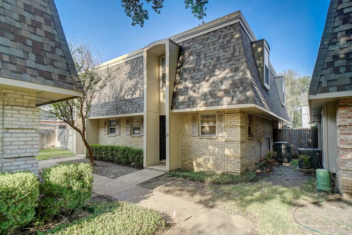 122 E Terra Alta Dr #20, San Antonio, TX 78209