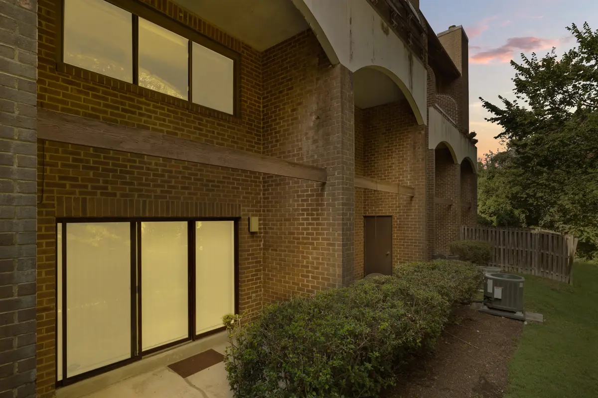 3027 Hawthorne Dr NE, Washington, DC 20017