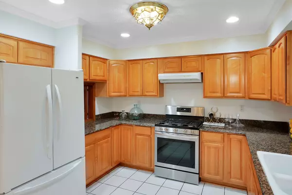 Metairie, LA 70002,3201 Tolmas Dr
