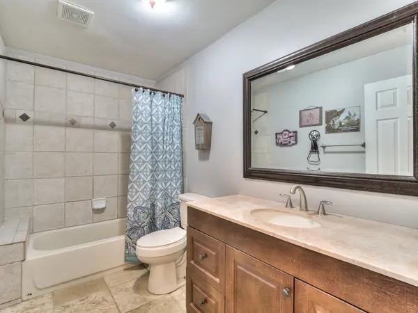 1036 SE 18th Pl, Cape Coral, FL 33990