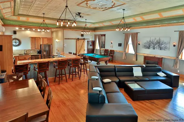 5394 Main St #Upstairs, Windham, NY 12496