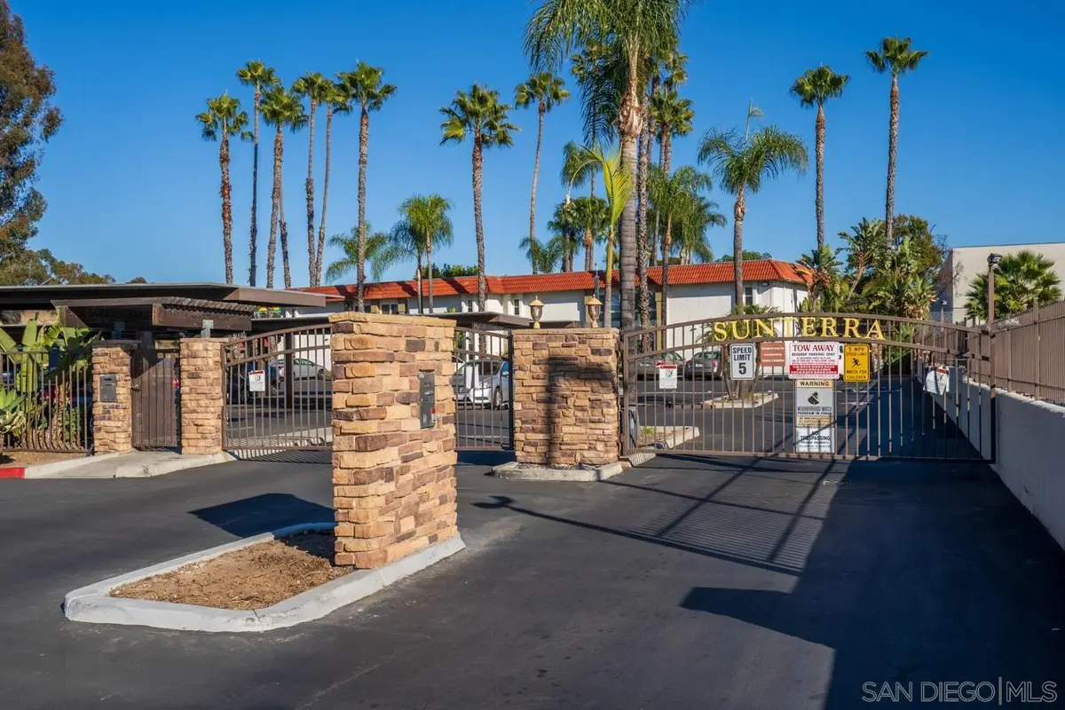 589 N Johnson Ave #110, El Cajon, CA 92020