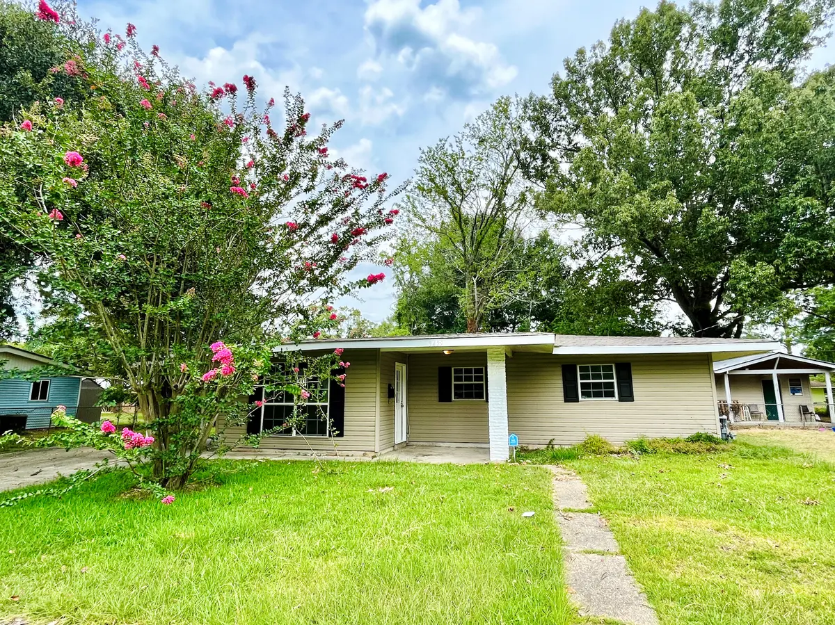 3429 Harrison St, Baker, LA 70714