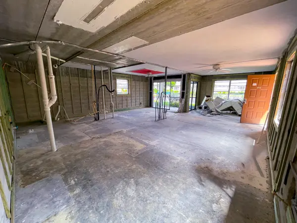 16881 Davis Rd #511, Fort Myers, FL 33908